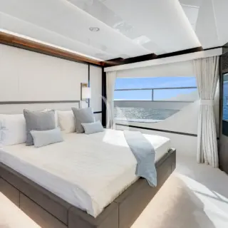 MAIN DECK MASTER STATEROOM