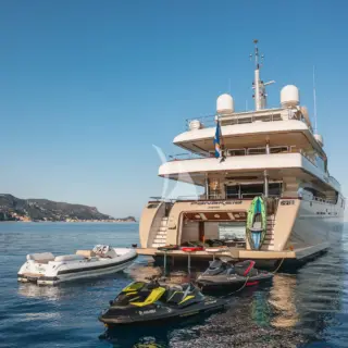 Swimming platform