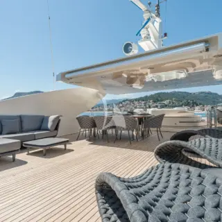 Sun deck