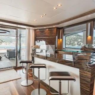Main deck salon - bar
