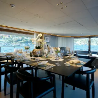 COSMICO - Main Dining