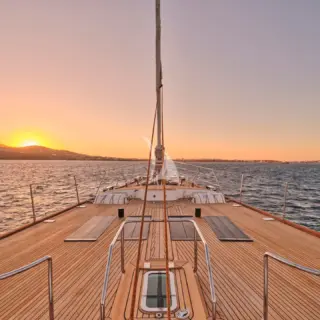 Foredeck yoga