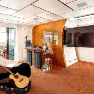 Skylounge