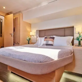 Guest Cabin 1