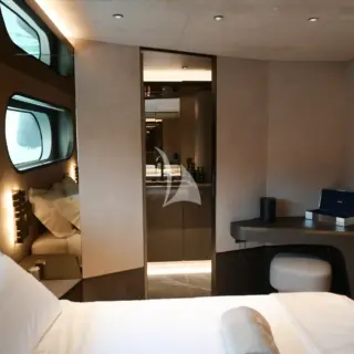 Double Cabin