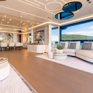 Main Deck - Salon