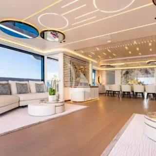 Main Deck - Salon