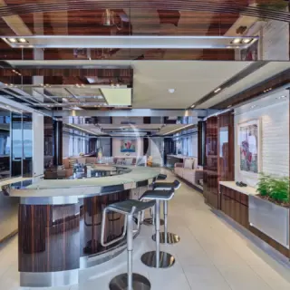 Main salon bar