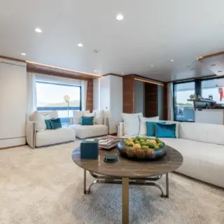 Main deck salon