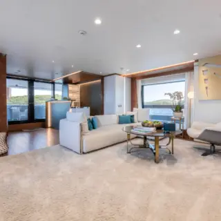 Main deck salon