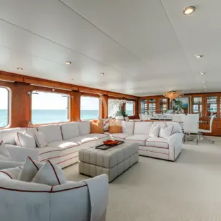 Salon facing forward