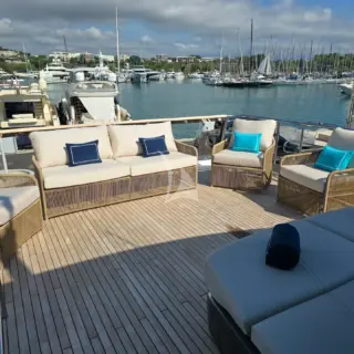 Flybridge
