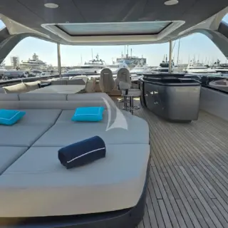 Flybridge