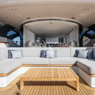 Lounging area - Main Aft deck