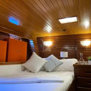 HERCULE POIROT - Image 16