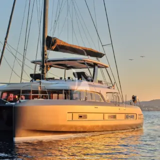 Lucky You - Image 12