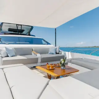 Bow Seating