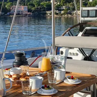 Dining on Flybridge