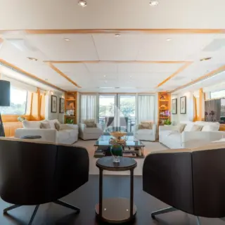 Main salon