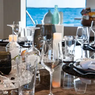 Main Salon Dining