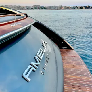 AMELIA - Image 13