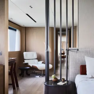 ANDIAMO - Main Deck Primary Stateroom