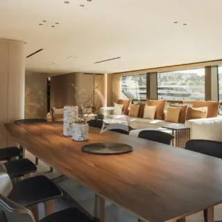 Main Deck - Salon