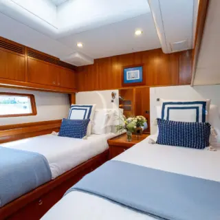 Guest cabin