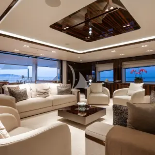 Upper deck salon