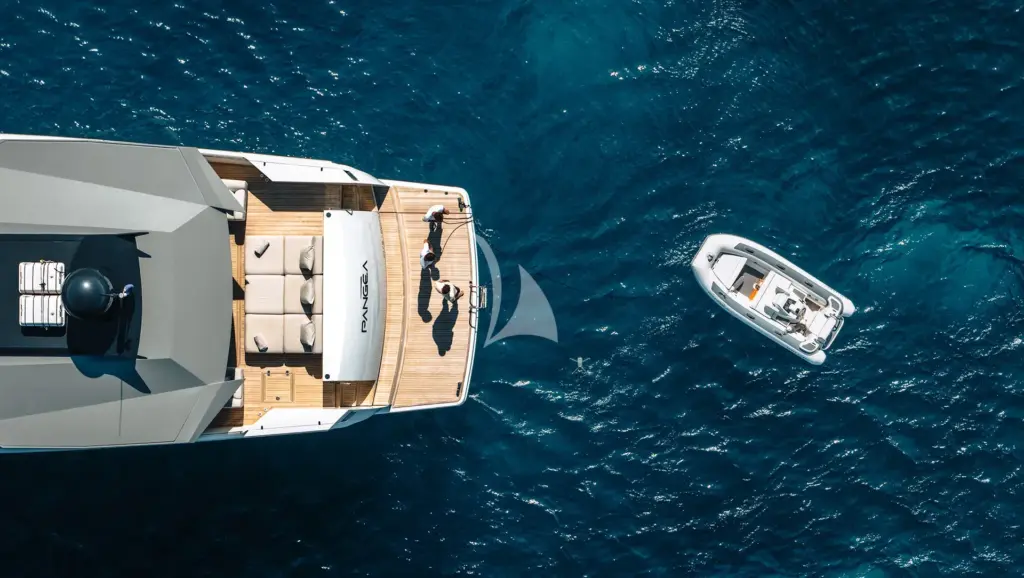 PANGEA stern and tender