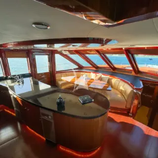 Galley to Forward Staterooms