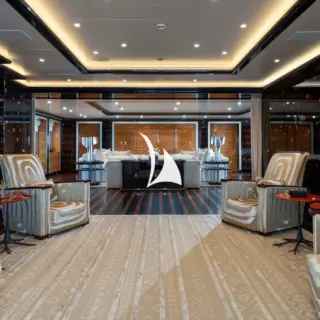 ALFA NERO - Main deck salon entrance