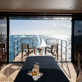 ALFA NERO - Lower deck spa with sea terrace