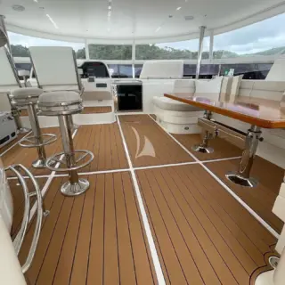 WW Upper Deck