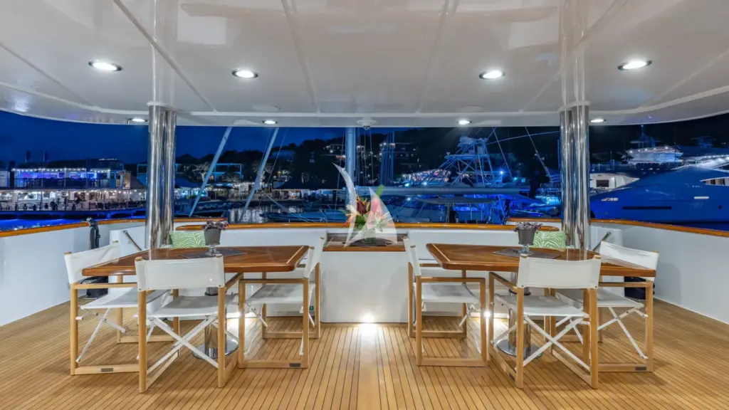 KING OF FUN - Main Aft Deck 