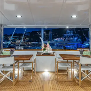 KING OF FUN - Main Aft Deck 