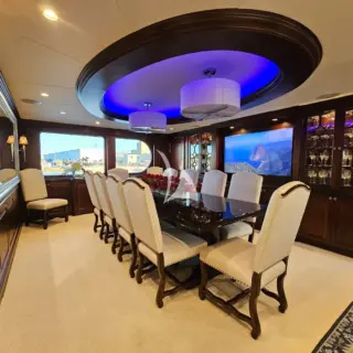 Dining Salon