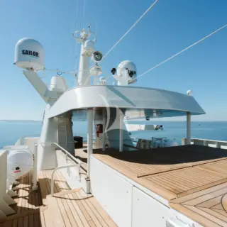 Sun deck