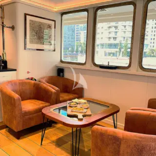 Bridge deck lounge