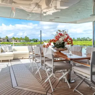 Sky Lounge Dining