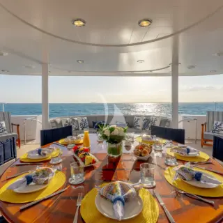 Main Deck Aft Dining