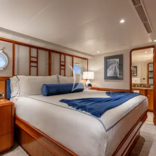 Port King Guest Stateroom