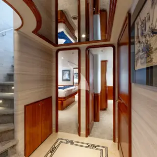 Foyer to Guest Staterooms