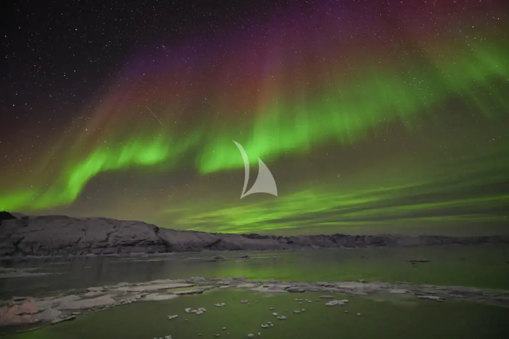FREYA - East Greenland - Aurora Borealis