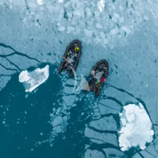 Svalbard - Zodiac & Guests exploring