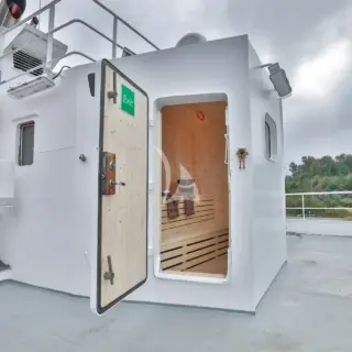 VIKINGFJORD - Upper deck sauna