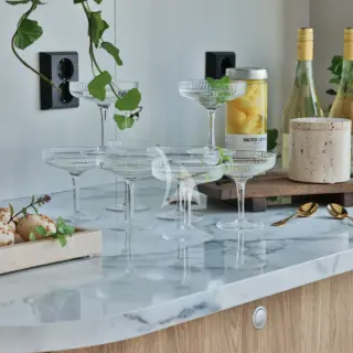 VIKINGFJORD - Lounge with drinks detail