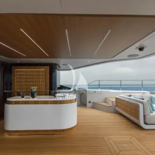 Main Deck Aft Bar