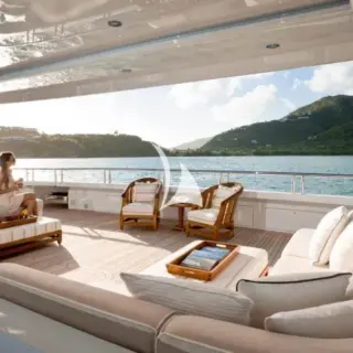 Main deck aft