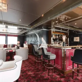 Sky lounge